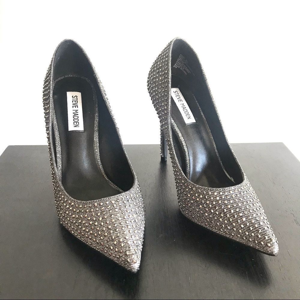 Steve Madden Poet Rhinestone Silver Pewter Pumps Size 8